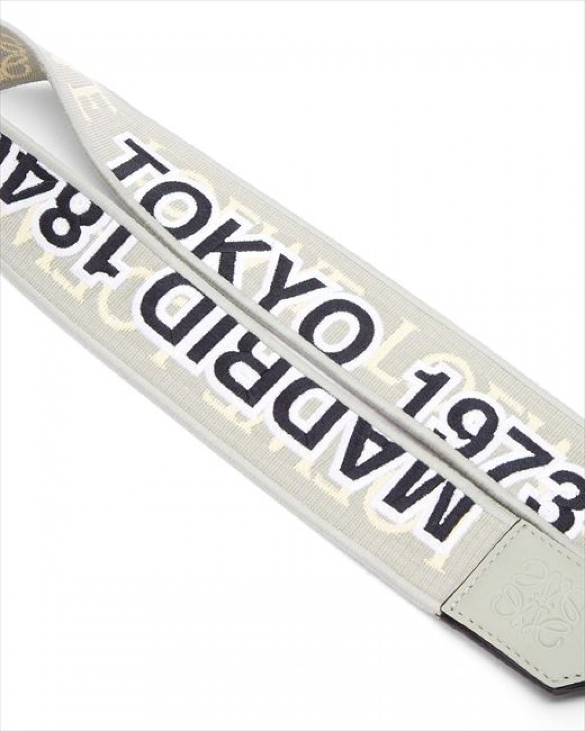20220112 TOKYO 1973