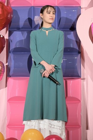 鈴木美羽、映画『なのに、千輝くんが甘すぎる。』完成披露試写会に登場