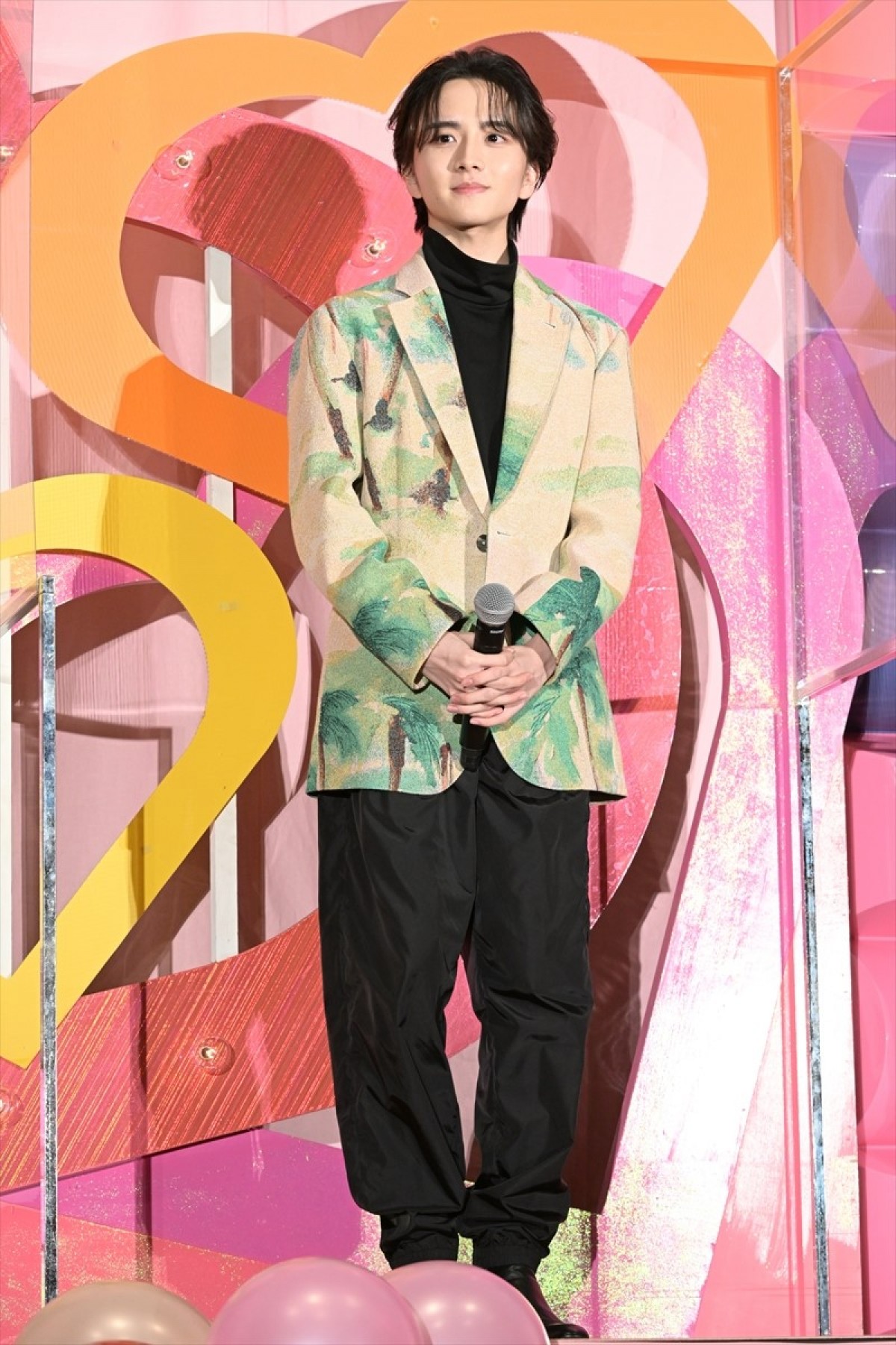 なにわ男子・高橋恭平、ブレザーの制服姿の自身は「最強×最強」　お姫様抱っこをするメンバーも告白