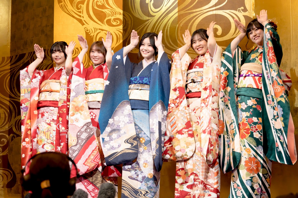 乃木坂46新成人、振り袖姿を披露　選んだ色の理由明かす　中西アルノ「齋藤飛鳥さんに憧れて」
