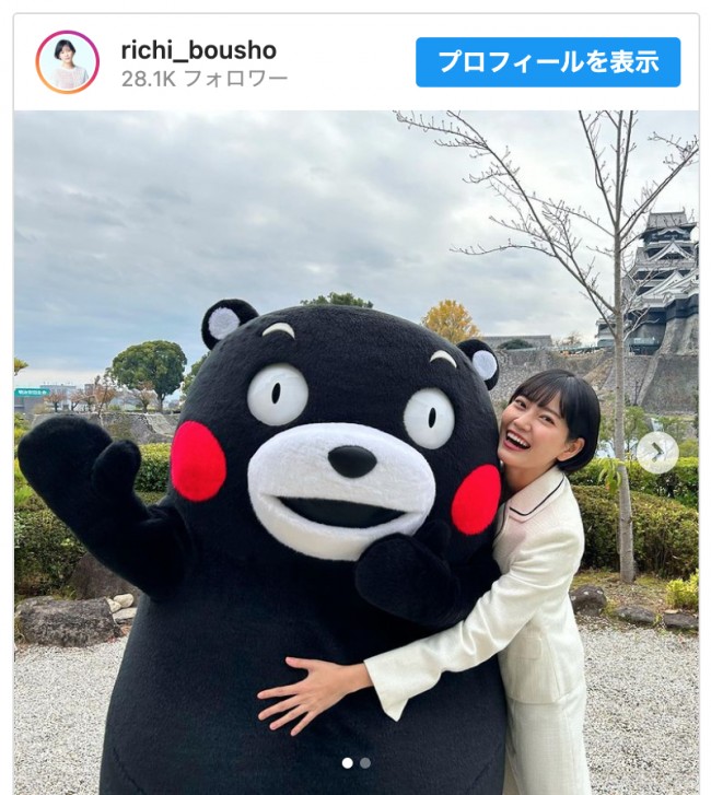 （左から）くまモン、リチ　※「リチ」インスタグラム