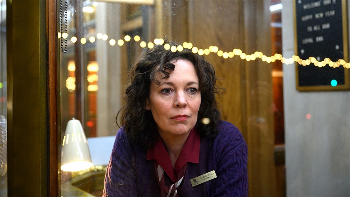 オリヴィア・コールマン、心の病を抱えた女性役、寄り添って演技　『エンパイア・オブ・ライト』本編映像解禁