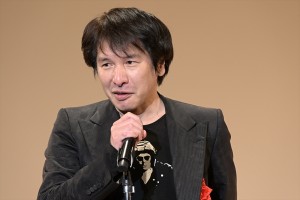 野島伸司、2023年 エランドール賞 授賞式に登場