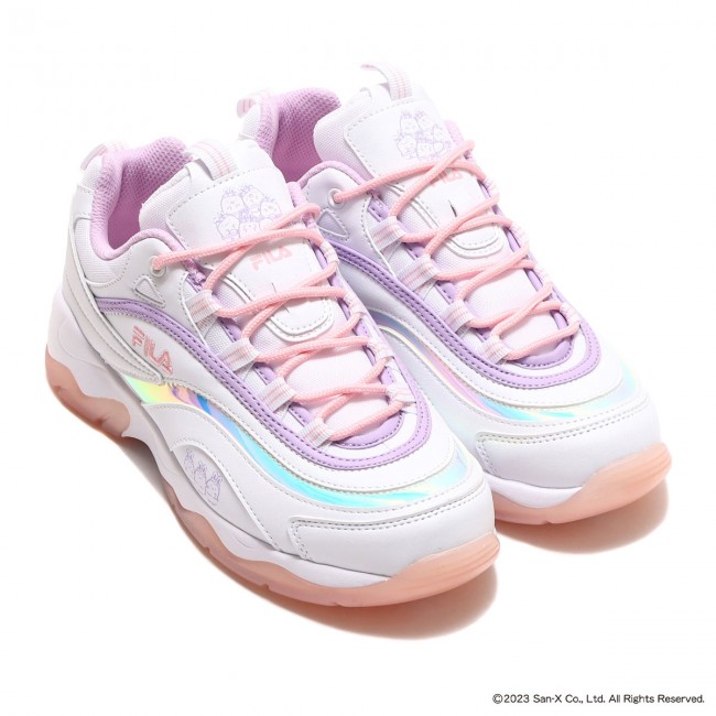 『すみっコぐらし』がスニーカーに！ 「FILA」＆「atmos pink」とトリプルコラボ