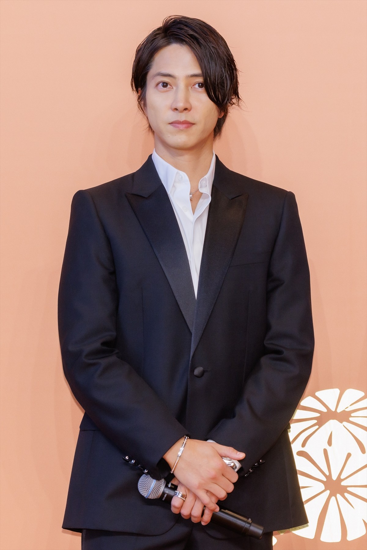 アン・ハサウェイ、11年ぶり来日で超絶スタイル披露　Koki，＆森星＆山下智久と美競演