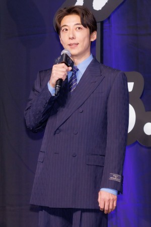 高橋一生、映画『岸辺露伴 ルーヴルへ行く』完成報告イベントに登場