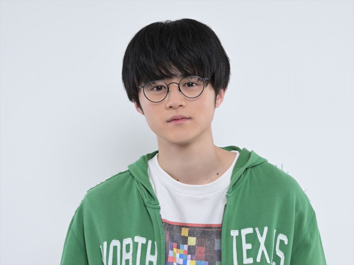 鈴鹿央士、元カノと今カノのはざまで揺れる主人公の大学生役　ドラマ『スイートモラトリアム』5.23放送開始