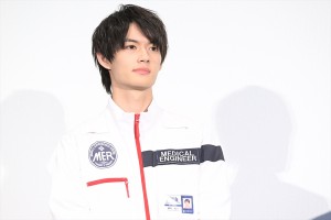 佐野勇斗、劇場版『TOKYO MER～走る緊急救命室～』初日舞台挨拶に登場