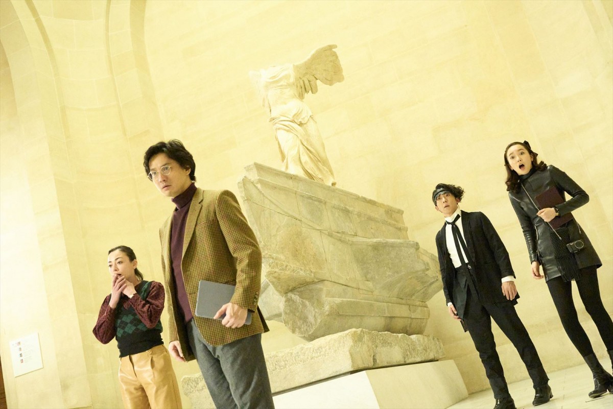 高橋一生主演『岸辺露伴 ルーヴルへ行く』、異例＆貴重なルーヴルロケを捉えた場面写真一挙解禁