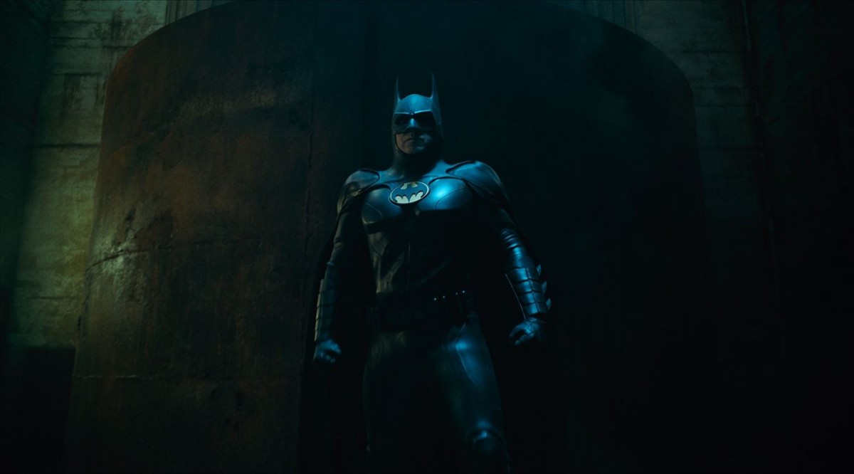 ベン・アフレック＆マイケル・キートン、2人のバットマンが魅せる！　DC最新作『ザ・フラッシュ』特別映像解禁