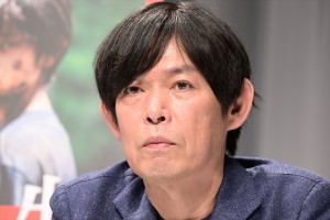 坂元裕二、映画『怪物』凱旋記者会見に登場