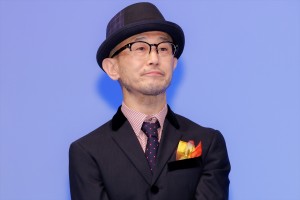 前田哲監督、映画『水は海に向かって流れる』完成披露試写会に登場