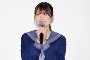 日向坂46・丹生明里、「ひなこい」コラボ開催記念『名探偵コナン 黒鉄の魚影』プレミアムトークイベントに登場