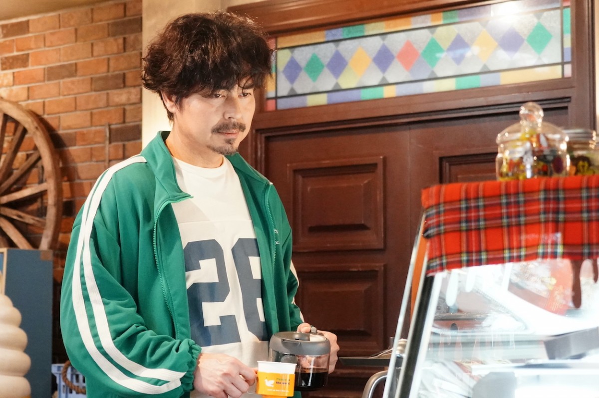 『Dr.チョコレート』第5話　“Teacher”坂口健太郎、依頼人“結城”今井翼の首元に、謎の組織のタトゥーを発見