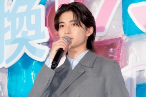 高橋文哉、映画『交換ウソ日記』完成披露試写会に登場