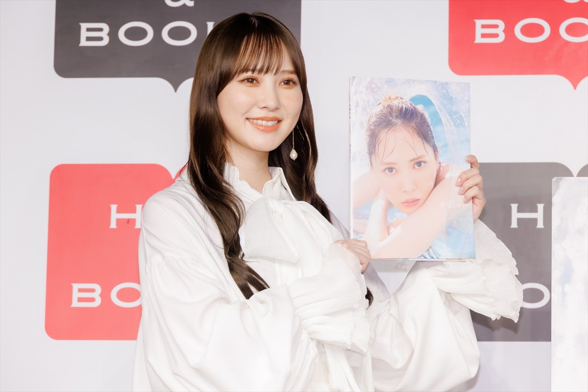日向坂46・加藤史帆、初の写真集は104点「普段お肌の露出をしないので、そこを開放した」