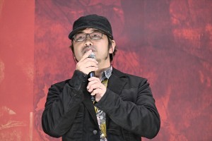 清水崇監督、映画『忌怪島／きかいじま』初日舞台挨拶に登場