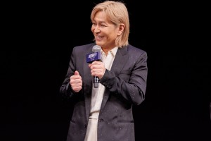 小室哲哉、『劇場版シティーハンター 天使の涙(エンジェルダスト)』プレス発表イベントに登場