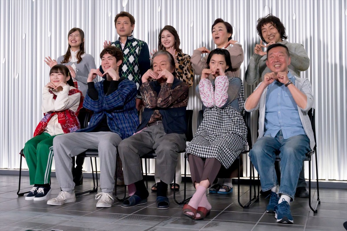 古田新太、舞台『パラサイト』に自信覗かせる「映画をご覧になった人たちも『うまい！』って」