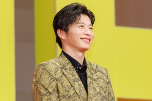 田中圭、映画『Gメン』完成披露舞台挨拶に登場