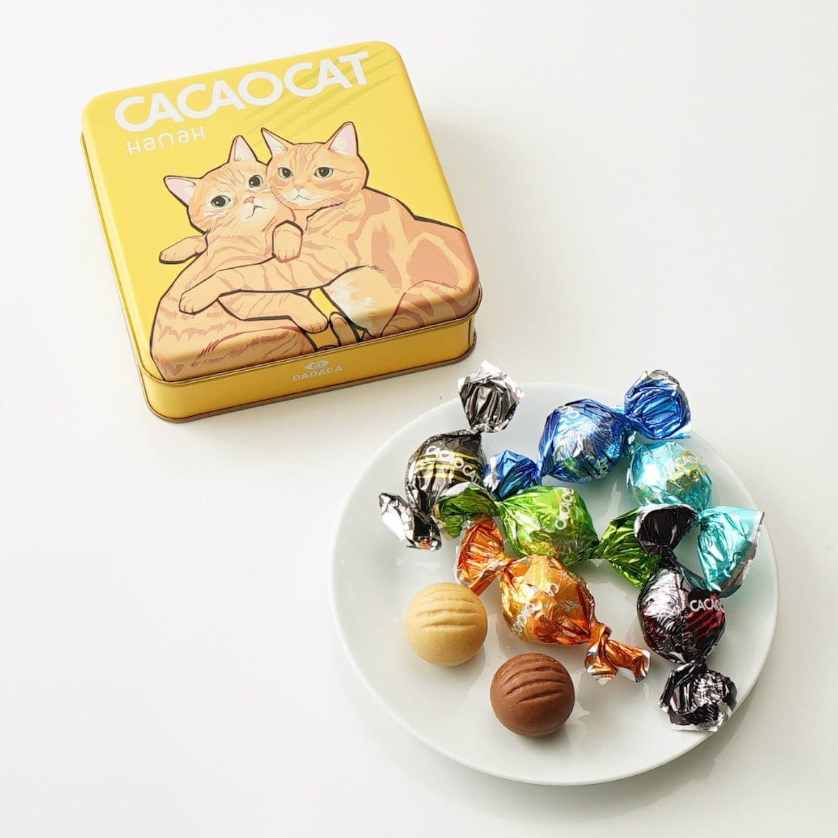 2023.8.24花江夏樹プロデュースの猫クッキー缶