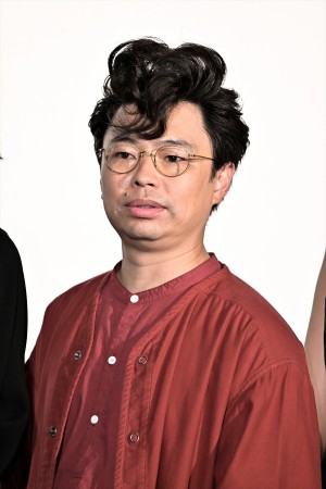 浜野謙太、映画『アナログ』完成披露イベントに登場