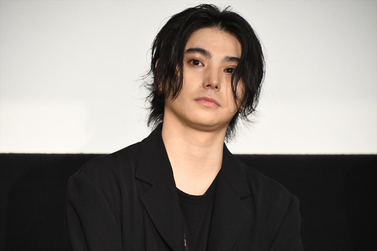村上虹郎、休養発表後初の公の場「今日という日は奇跡」