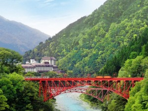 日々の疲れを癒す温泉旅館のおすすめ5選！　絶景を眺める露天風呂や大浴場を紹介【Yahoo！トラベル】