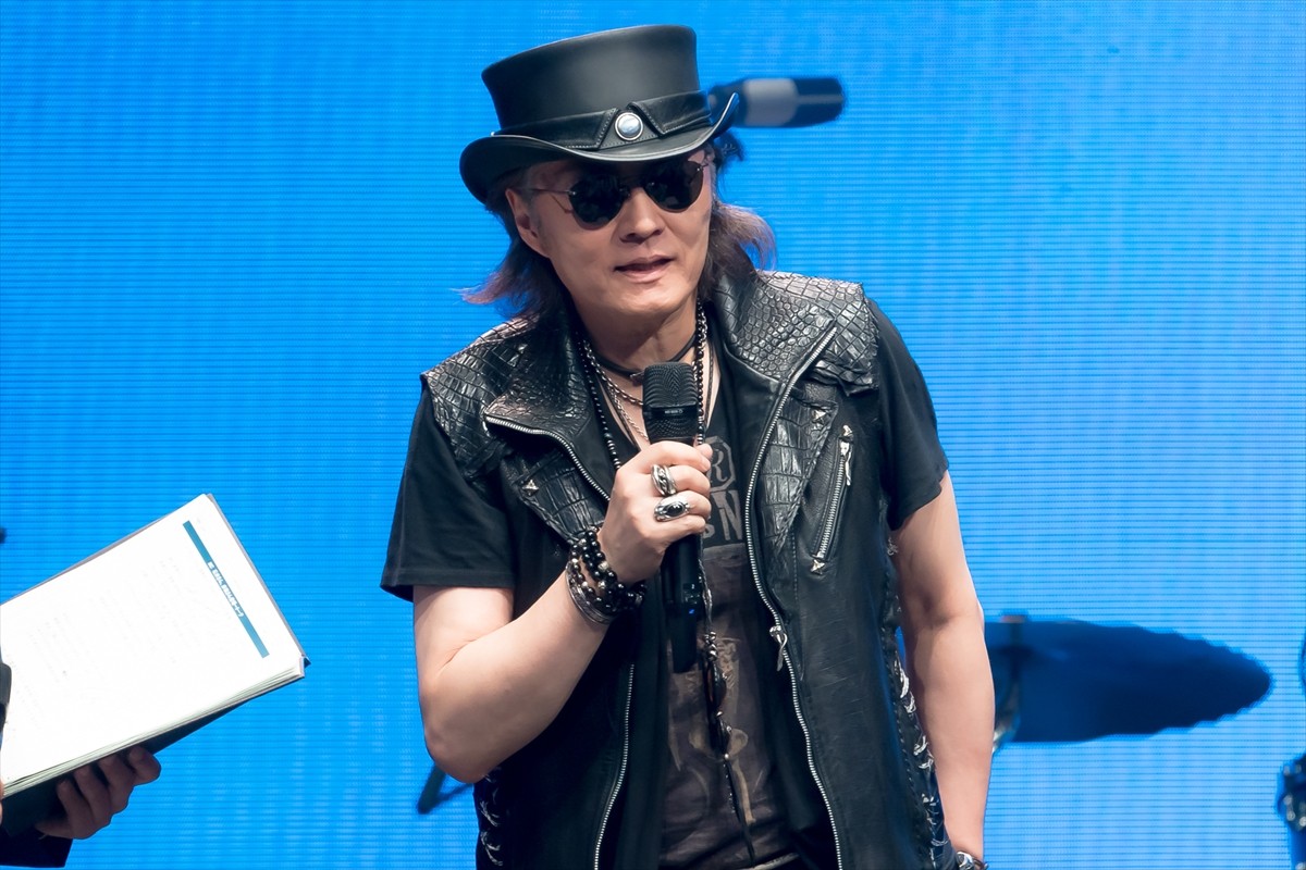 アイナ・ジ・エンド、『キリエのうた』劇中歌披露し涙「感慨深い」　松村北斗＆村上虹郎はギター演奏