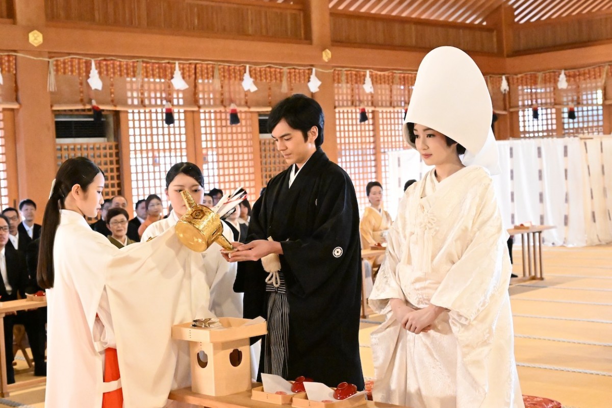 『VIVANT』第9話　“乃木”堺雅人、“ベキ”役所広司の過去とテント誕生の秘密を知る