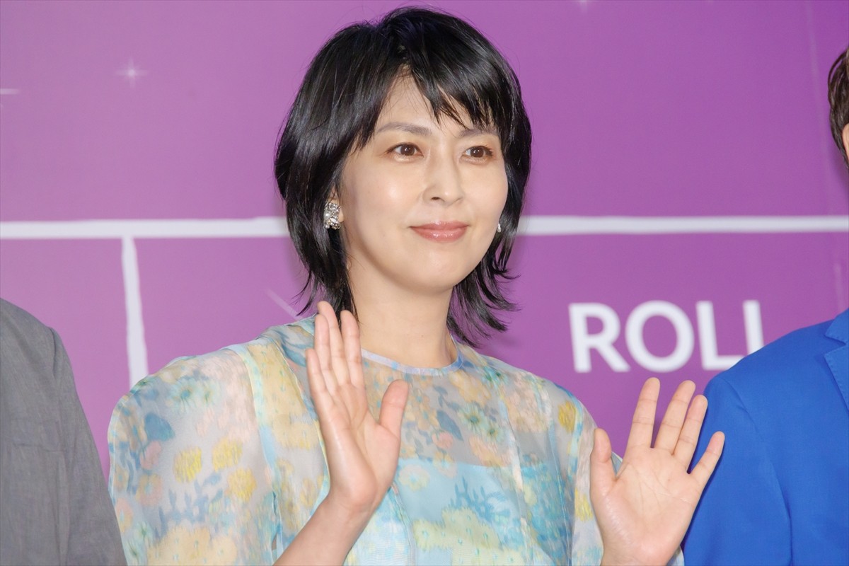 松たか子、『アナ雪』吹き替えは「修行の山にこもるみたいな感じ」