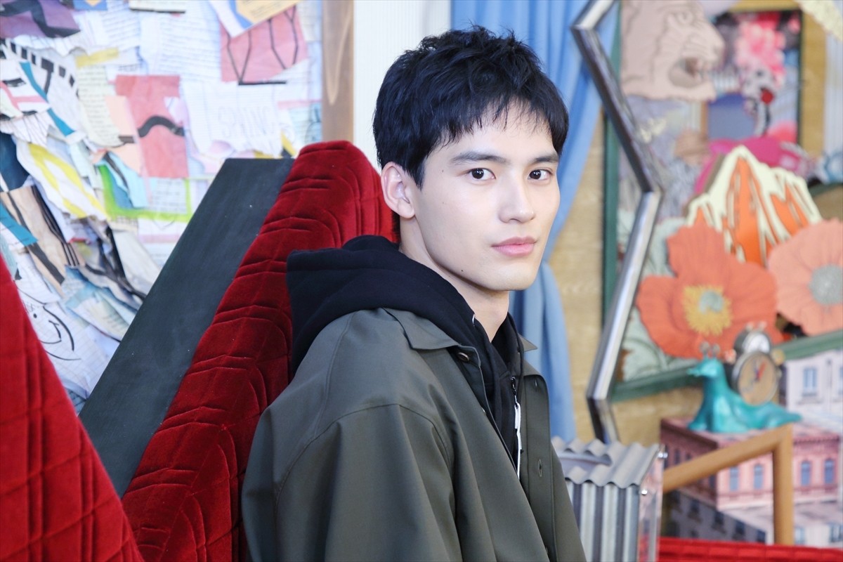 水上恒司、コント初挑戦でイメージ覆す弾けぶり　『ブギウギ』で心つかまれた共演者も告白