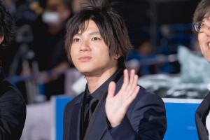 山田裕貴、映画『ゴジラ-1.0』ワールドプレミア レッドカーペットイベントに登場