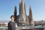 映画祭でスペインを訪れバルセロナまで足を伸ばした、映画『怪物の木こり』主演・亀梨和也のオフショット