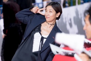 安藤サクラ、映画『ゴジラ-1.0』ワールドプレミア レッドカーペットイベントに登場