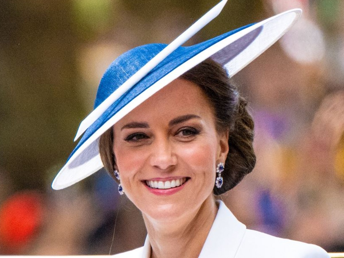 英キャサリン妃、車椅子ラグビーに挑戦!