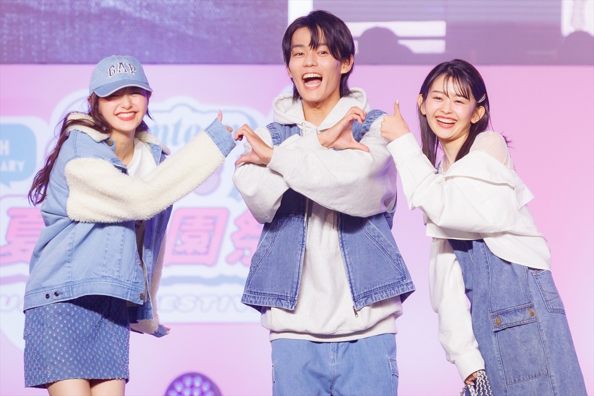 乃木坂46・久保史緒里＆日向坂46・小坂菜緒がランウェイに登場「最高の夏の思い出を作りたい」
