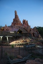 『ディズニーパークの裏側 ～進化し続けるアトラクション～』シーズン2場面写真