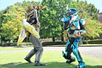 『仮面ライダーガッチャード』第8話場面写真