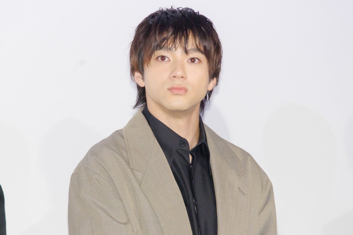 神木隆之介、スタジオでの大型バイク運転に苦戦「なるべく俺の前に出てこないで」
