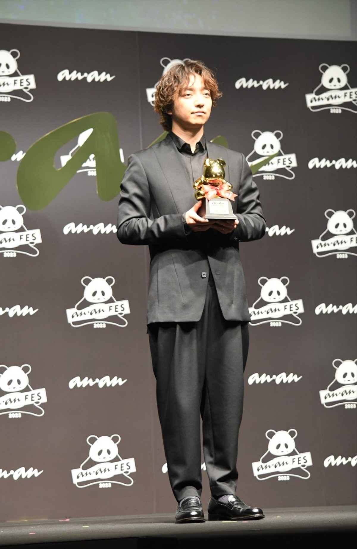 菊池風磨、「anan AWARD」大賞受賞！　グループの目標聞かれ「素敵な名前を考えられるように」