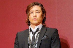 東山義久、ミュージカル『ジョジョの奇妙な冒険 ファントムブラッド』製作発表記者会見に登場