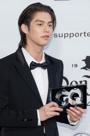 BRIGHT、「GQ MEN OF THE YEAR 2023」フォトコールに登場