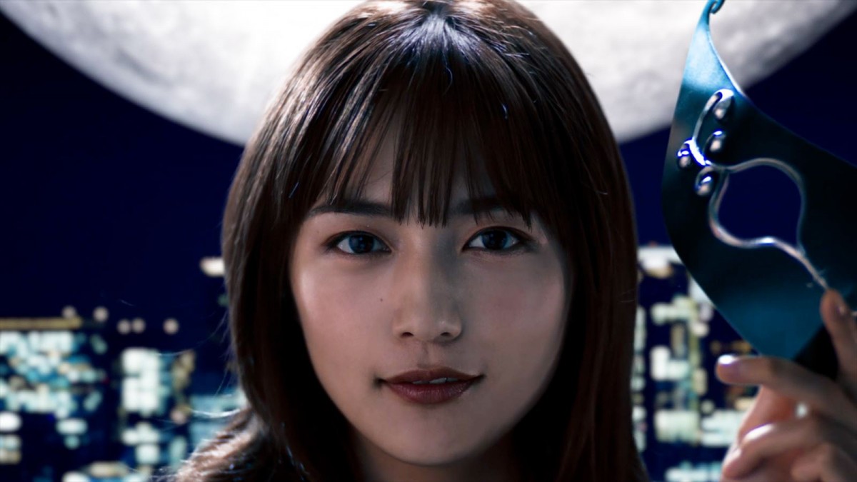 川口春奈、ゲーム「ペルソナ」シリーズ公式アンバサダーに就任　俳優・志尊淳と共演の新CMが公開