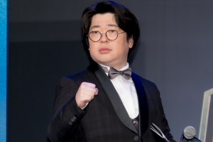 天津・向清太朗、『HITOSHI MATSUMOTO Presents ドキュメンタル』シーズン13 COMBINED 配信記念 コンビ対決 決起集会でMC担当