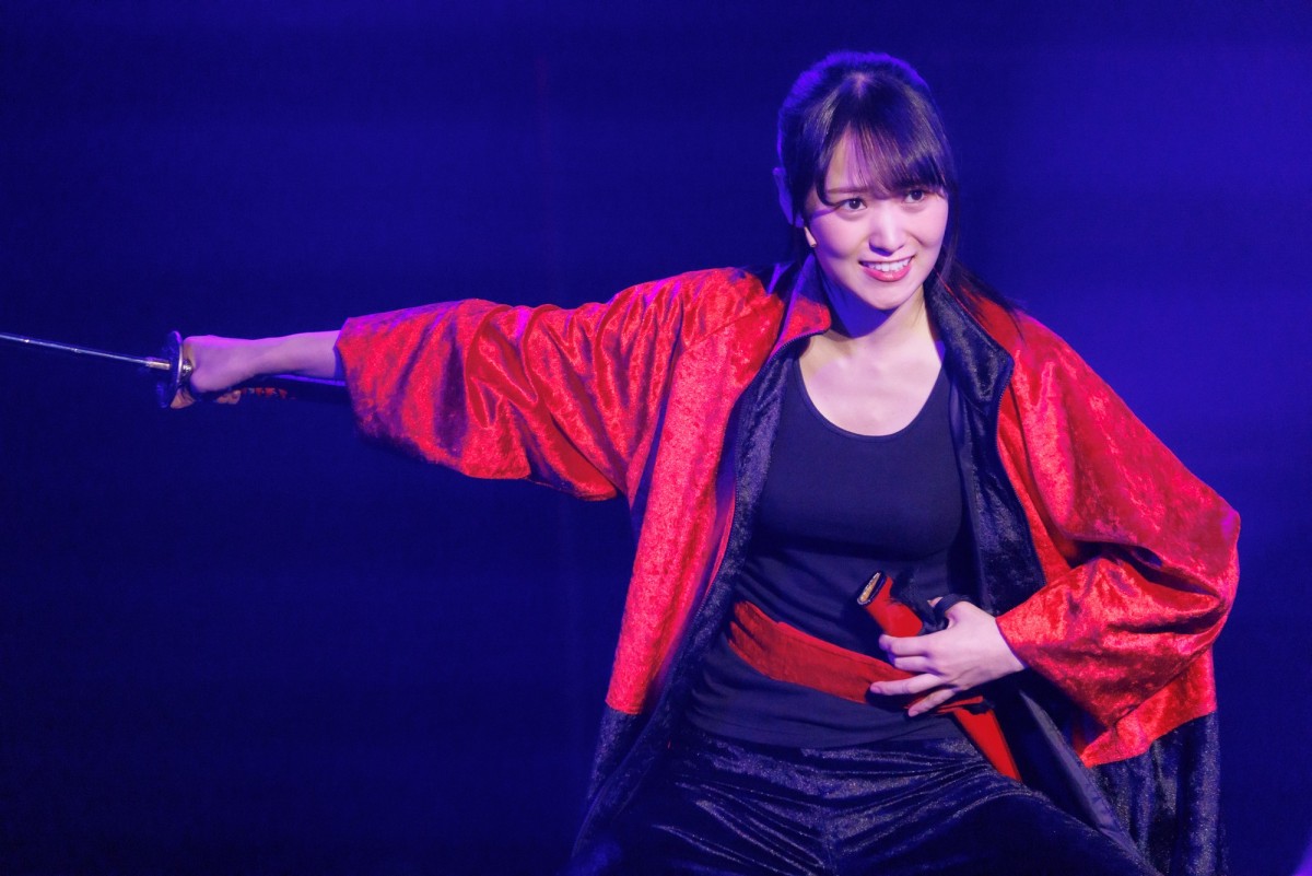 菅井友香、キスシーン＆殺陣アクション　櫻坂46卒業後初舞台『新・幕末純情伝』で“史上最高に美しい沖田総司”を熱演