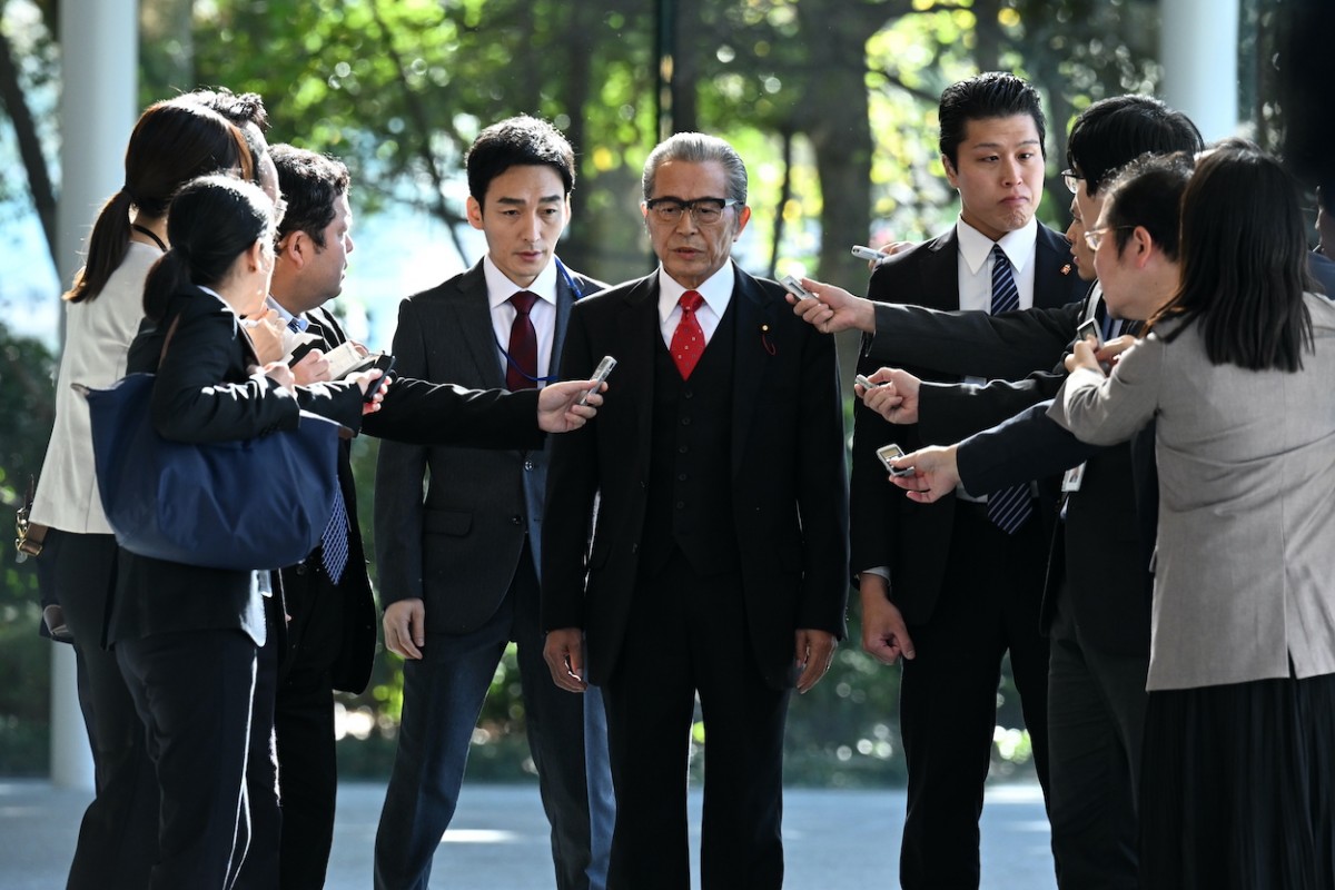 『罠の戦争』「俺のせいだ」“鷲津”草なぎ剛の言葉にネット騒然「どういう意味？」