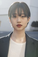 ドラマ『家族だから愛したんじゃなくて、愛したのが家族だった』主演・河合優実