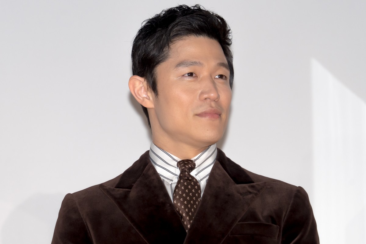 鈴木亮平＆宮沢氷魚が恋人役　キスシーンの裏話明かす