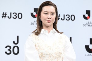 観月ありさ、「Jリーグ 30周年オープニングイベント」に登場